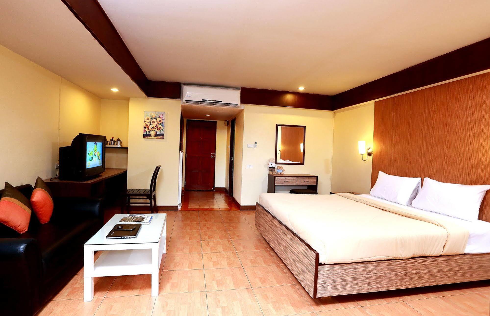 Pattra Mansion By Aksara Collection Hotel Phuket Exterior photo